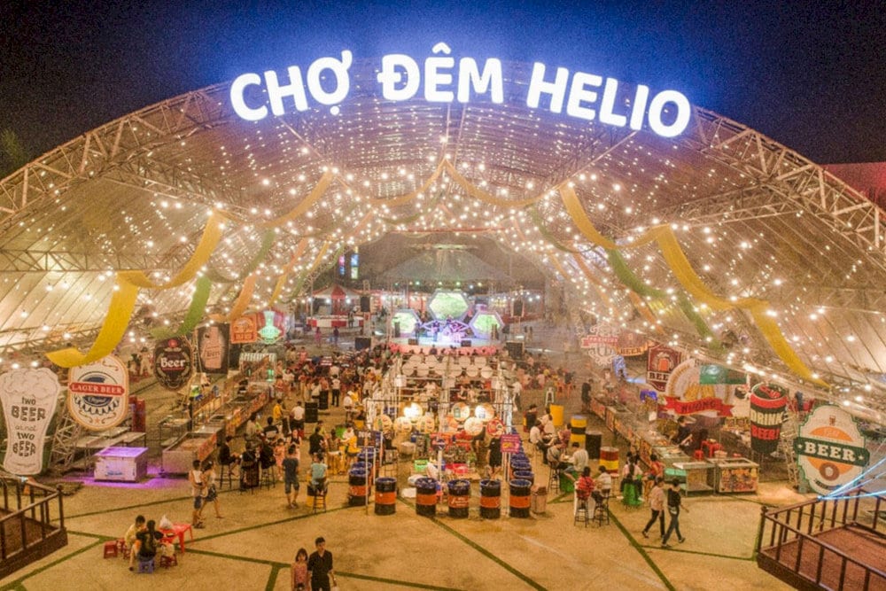 Helio Center comes alive at night with its bustling street food market